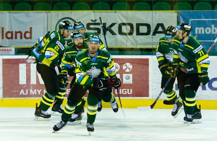Šláger v Topoľčanoch pre domácich, prestrelka v Žiline